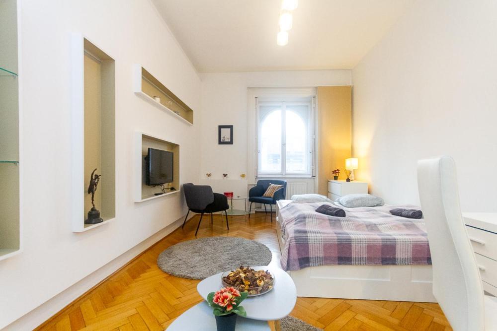 Luxury On Andrassy Avenue - A7 * Budapest