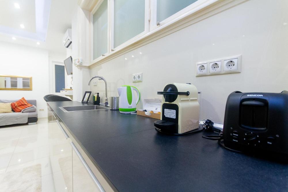 Luxury On Andrassy Avenue - A7 Budapest