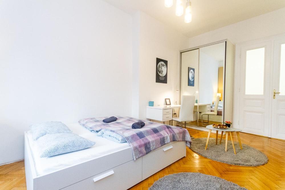 Apartment Luxury On Andrassy Avenue - A7 *