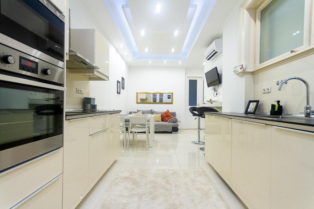 Luxury On Andrassy Avenue - A7